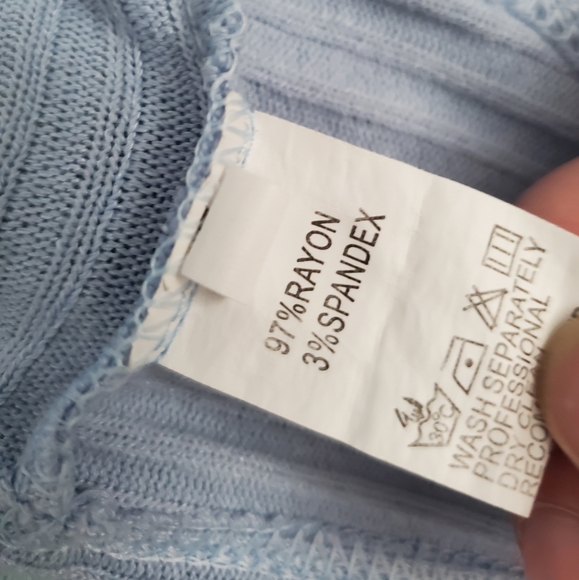 BABY BLUE RIBBED CROPPED HALTER TOP! - Picture 10 of 11